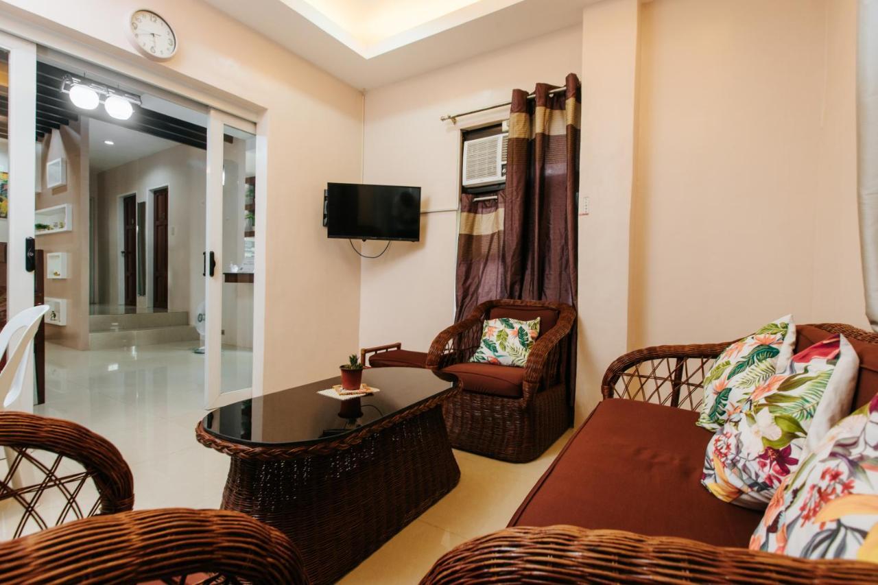 Bahay Ni Kikay Vacation Rental - Wifi Included General Santos City Bagian luar foto